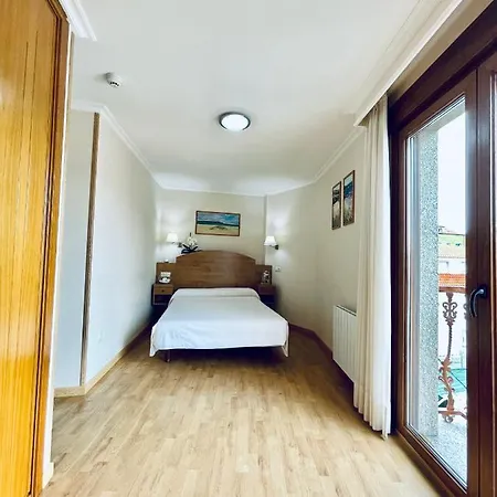 Pensión Casa Isabel 3*